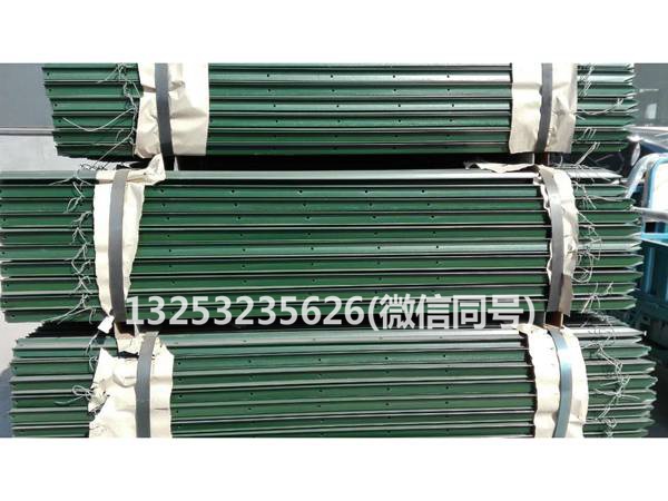 圈羊网专用立柱